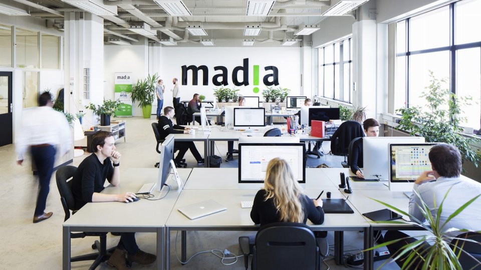 De bal aan het rollen brengen met klantadoptie in B2B e-commerce